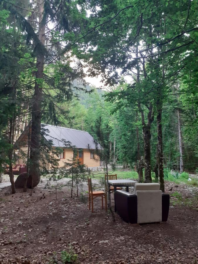 Guesthouse Dioni Valbone Bagian luar foto